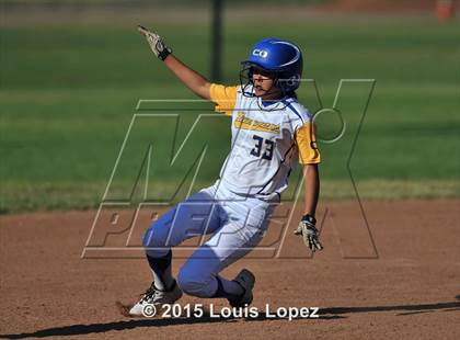 Thumbnail 2 in Redlands @ Charter Oak photogallery.