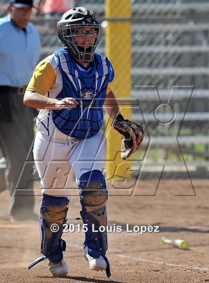 Thumbnail 3 in Redlands @ Charter Oak photogallery.