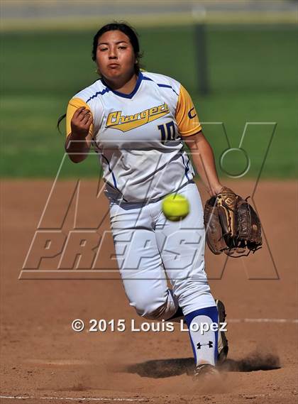 Thumbnail 3 in Redlands @ Charter Oak photogallery.