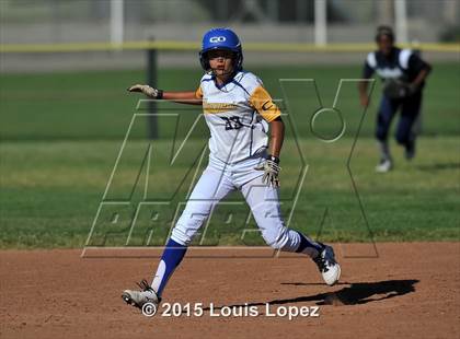 Thumbnail 3 in Redlands @ Charter Oak photogallery.