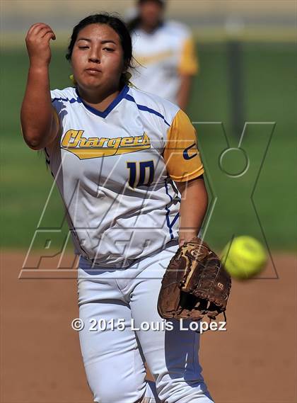 Thumbnail 1 in Redlands @ Charter Oak photogallery.