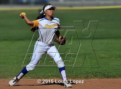 Thumbnail 2 in Redlands @ Charter Oak photogallery.