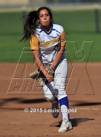 Thumbnail 2 in Redlands @ Charter Oak photogallery.