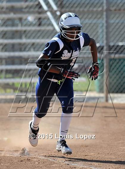 Thumbnail 2 in Redlands @ Charter Oak photogallery.