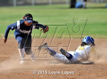 Thumbnail 1 in Redlands @ Charter Oak photogallery.
