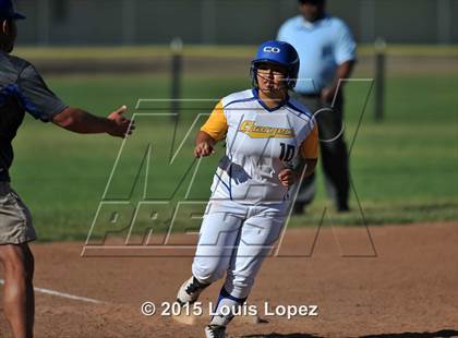 Thumbnail 2 in Redlands @ Charter Oak photogallery.