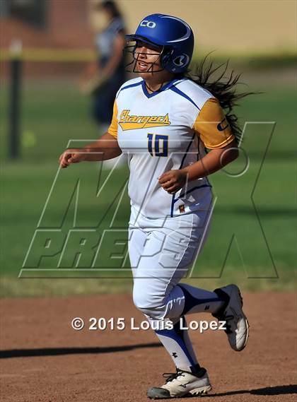 Thumbnail 1 in Redlands @ Charter Oak photogallery.