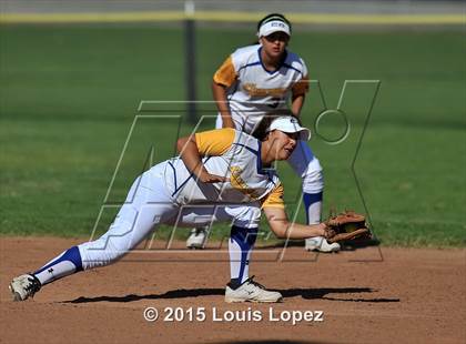 Thumbnail 1 in Redlands @ Charter Oak photogallery.