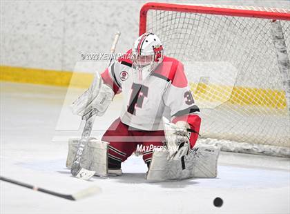 Thumbnail 1 in Greenwich @ Fairfield Warde/Ludlowe photogallery.