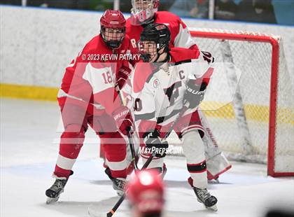 Thumbnail 2 in Greenwich @ Fairfield Warde/Ludlowe photogallery.