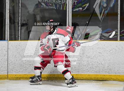 Thumbnail 3 in Greenwich @ Fairfield Warde/Ludlowe photogallery.