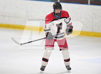 Thumbnail 1 in Greenwich @ Fairfield Warde/Ludlowe photogallery.