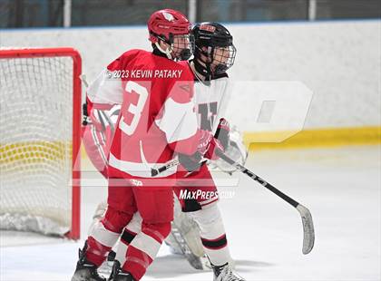 Thumbnail 3 in Greenwich @ Fairfield Warde/Ludlowe photogallery.