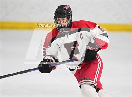Thumbnail 3 in Greenwich @ Fairfield Warde/Ludlowe photogallery.