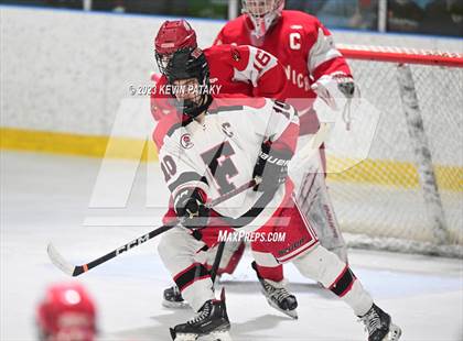 Thumbnail 3 in Greenwich @ Fairfield Warde/Ludlowe photogallery.