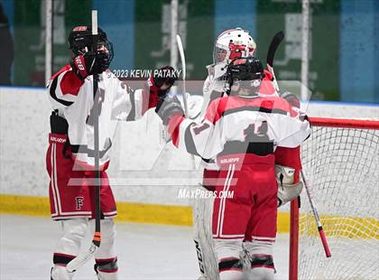 Thumbnail 3 in Greenwich @ Fairfield Warde/Ludlowe photogallery.