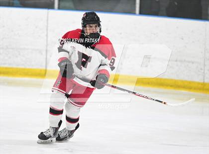 Thumbnail 3 in Greenwich @ Fairfield Warde/Ludlowe photogallery.