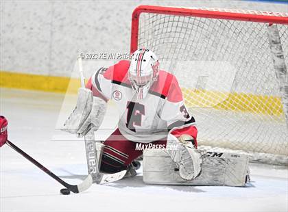 Thumbnail 3 in Greenwich @ Fairfield Warde/Ludlowe photogallery.
