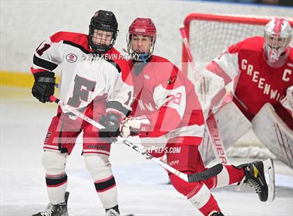 Thumbnail 3 in Greenwich @ Fairfield Warde/Ludlowe photogallery.