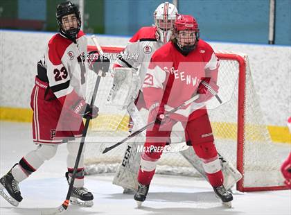 Thumbnail 3 in Greenwich @ Fairfield Warde/Ludlowe photogallery.
