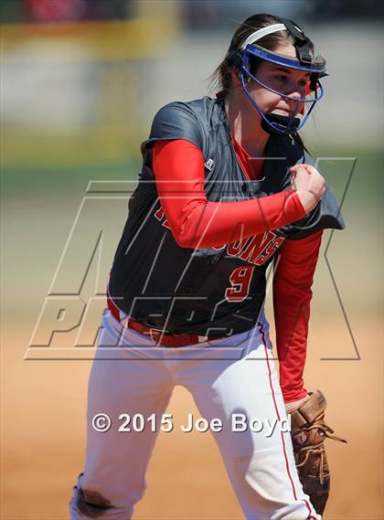 Thumbnail 3 in Lincoln County vs. Cullman photogallery.