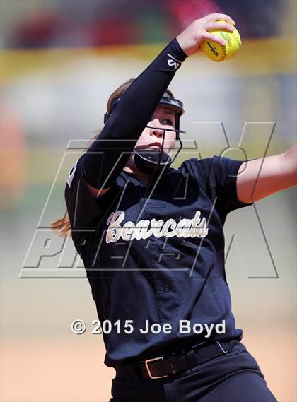 Thumbnail 2 in Lincoln County vs. Cullman photogallery.
