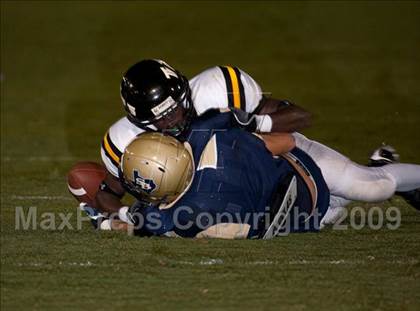 Thumbnail 3 in Second Baptist vs. Sealy photogallery.