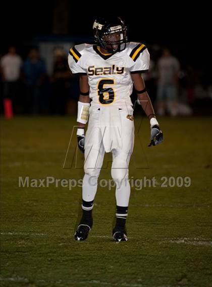 Thumbnail 2 in Second Baptist vs. Sealy photogallery.