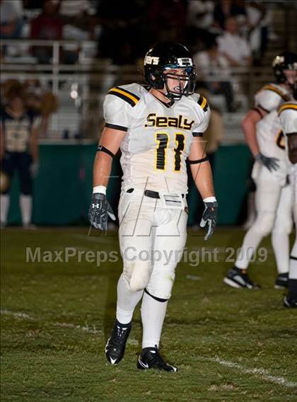 Thumbnail 3 in Second Baptist vs. Sealy photogallery.