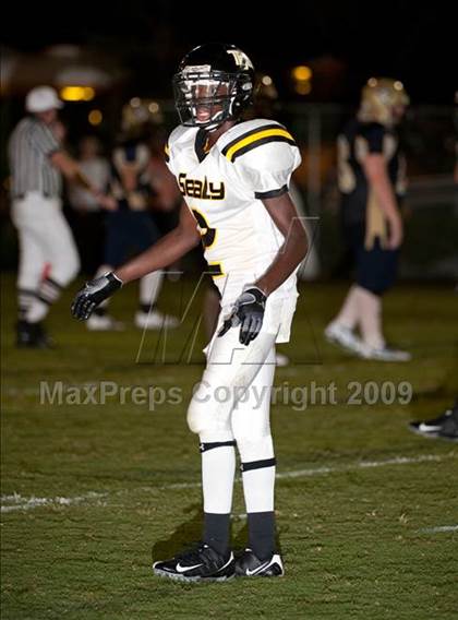 Thumbnail 2 in Second Baptist vs. Sealy photogallery.