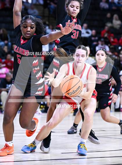 Thumbnail 2 in Reading @ Wilson (BCIAA Semifinal) photogallery.
