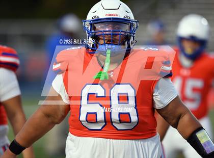 Thumbnail 2 in Warde @ Danbury photogallery.