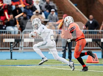 Thumbnail 2 in Maury vs. Stone Bridge (VHSL Class 5 Final) photogallery.