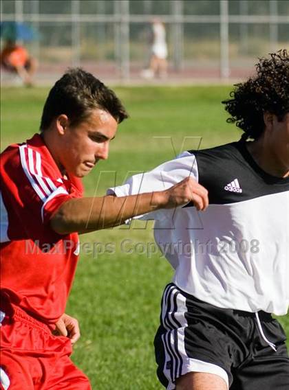 Thumbnail 2 in Beyer @ Johansen photogallery.
