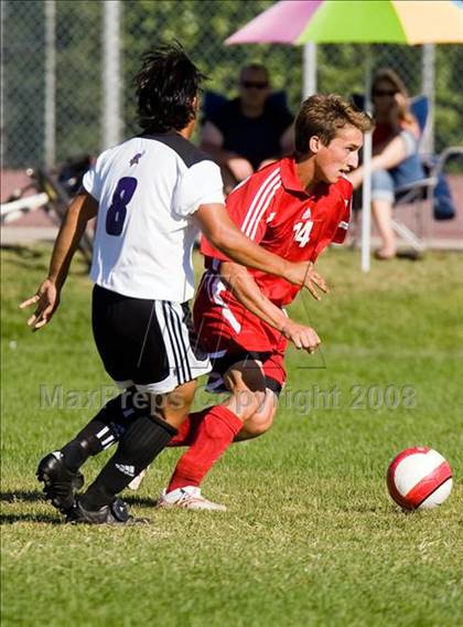 Thumbnail 1 in Beyer @ Johansen photogallery.