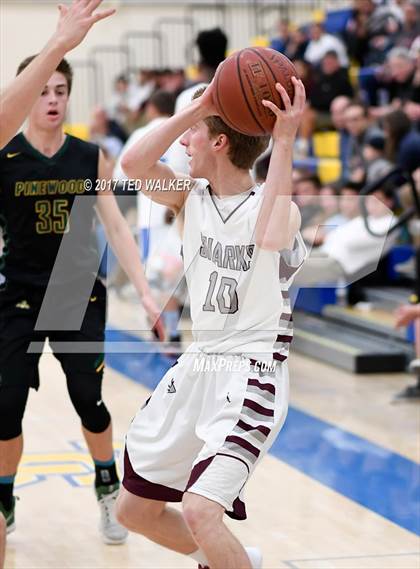 Thumbnail 1 in St. Francis vs. Pinewood (CIF CCS D5 Semifinal) photogallery.