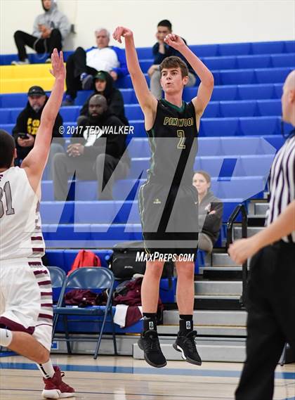 Thumbnail 1 in St. Francis vs. Pinewood (CIF CCS D5 Semifinal) photogallery.