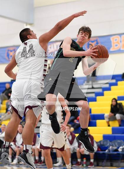 Thumbnail 1 in St. Francis vs. Pinewood (CIF CCS D5 Semifinal) photogallery.