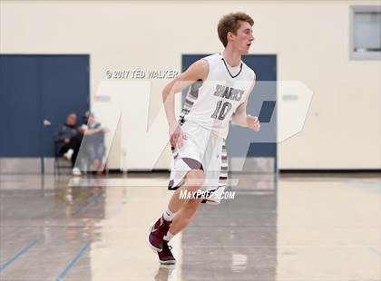 Thumbnail 3 in St. Francis vs. Pinewood (CIF CCS D5 Semifinal) photogallery.