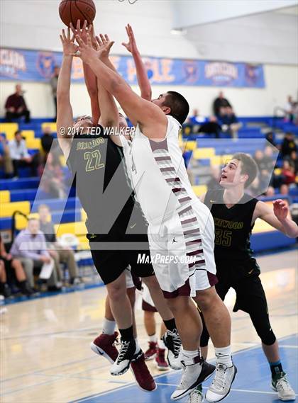 Thumbnail 2 in St. Francis vs. Pinewood (CIF CCS D5 Semifinal) photogallery.