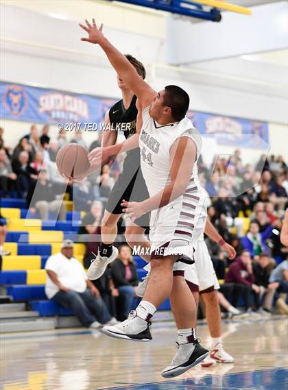 Thumbnail 2 in St. Francis vs. Pinewood (CIF CCS D5 Semifinal) photogallery.