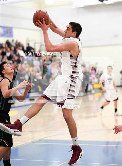 Thumbnail 1 in St. Francis vs. Pinewood (CIF CCS D5 Semifinal) photogallery.