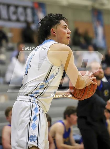Thumbnail 1 in Clovis @ Clovis North photogallery.