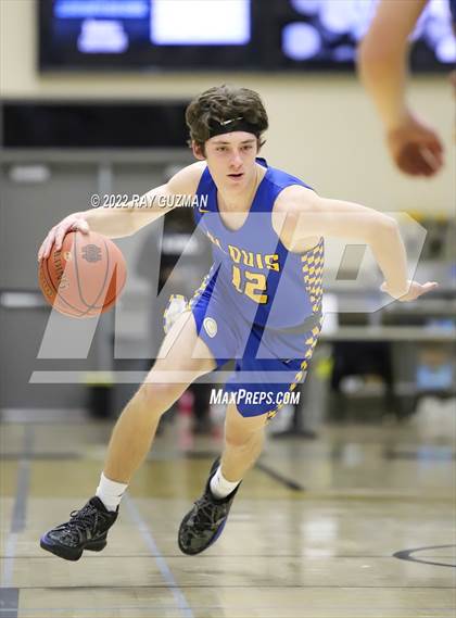 Thumbnail 1 in Clovis @ Clovis North photogallery.