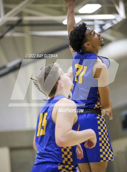 Thumbnail 2 in Clovis @ Clovis North photogallery.