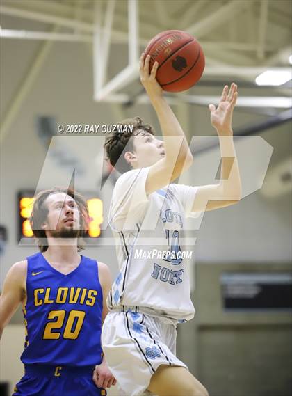 Thumbnail 1 in Clovis @ Clovis North photogallery.