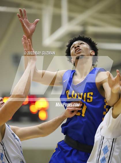 Thumbnail 1 in Clovis @ Clovis North photogallery.