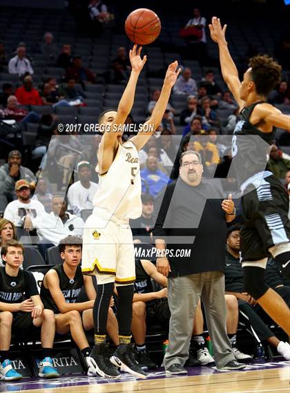 Thumbnail 3 in Mission vs Villa Park (CIF State D3 Final) photogallery.