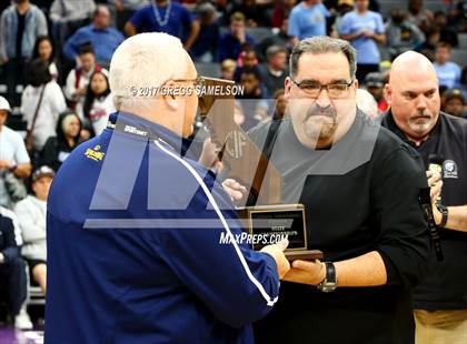 Thumbnail 3 in Mission vs Villa Park (CIF State D3 Final) photogallery.