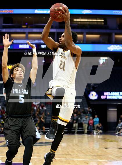 Thumbnail 3 in Mission vs Villa Park (CIF State D3 Final) photogallery.